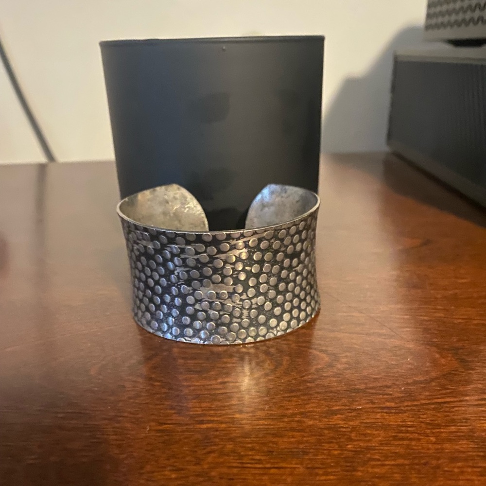 Handmade cuff bracelet from Jordan
